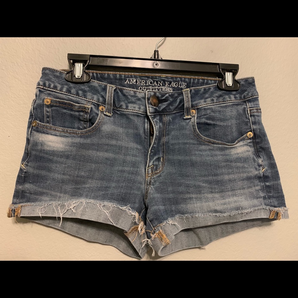 American Eagle super stretch shortie size US 8